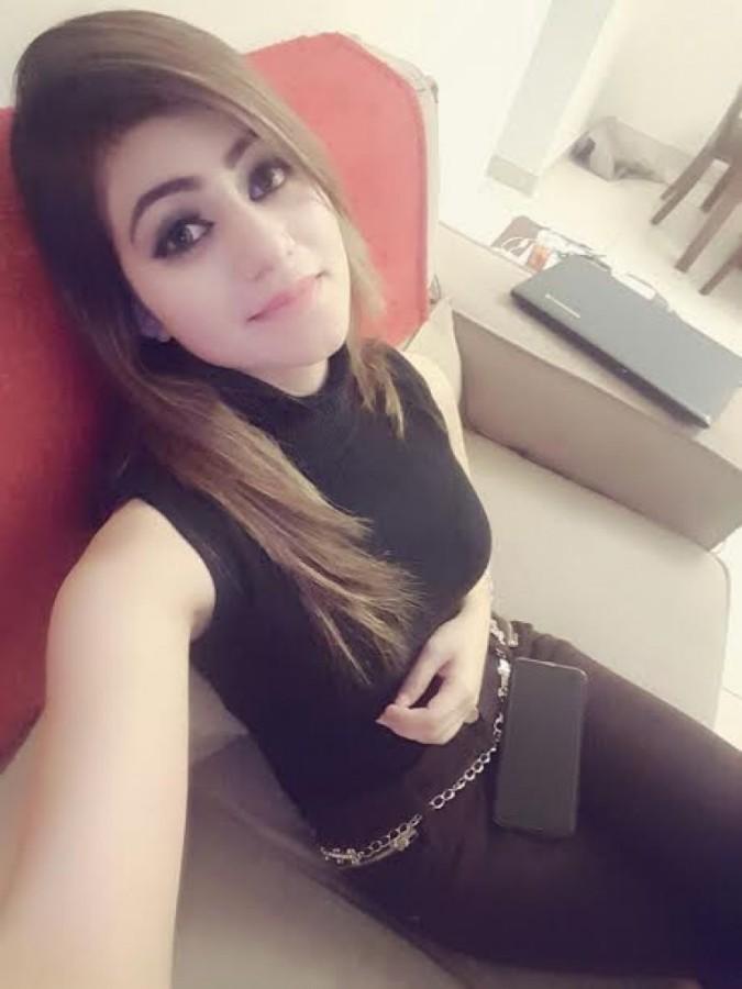 Meet Resham, Escort in Baikunthpur | Verified Profile