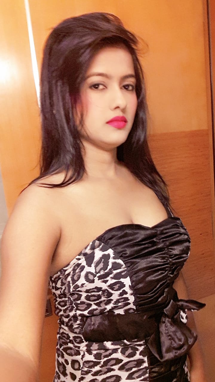Veronika Escort in Dungarpur | Local & Genuine