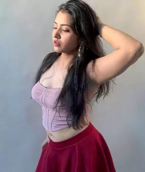 Gunjan Escort in Radaur | Discreet Booking