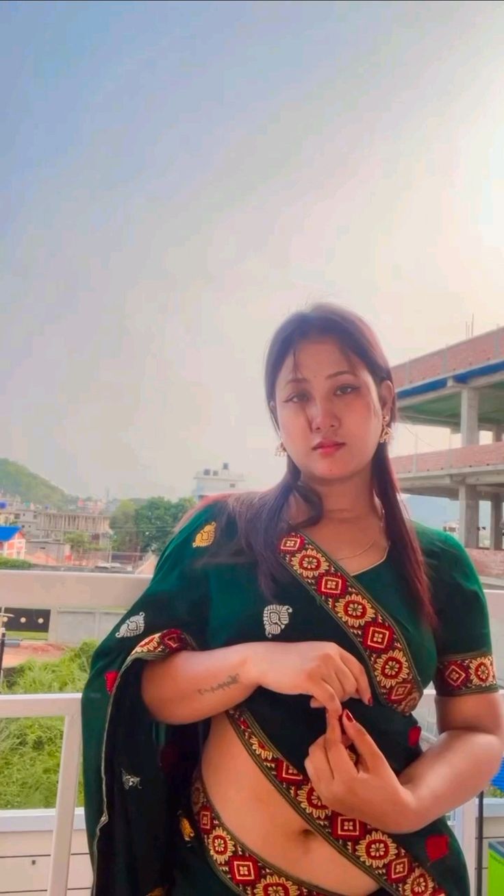 Looking for Savitri in Chakia? Escort | Quick Reply